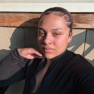 Meet your Posher, Madolyn